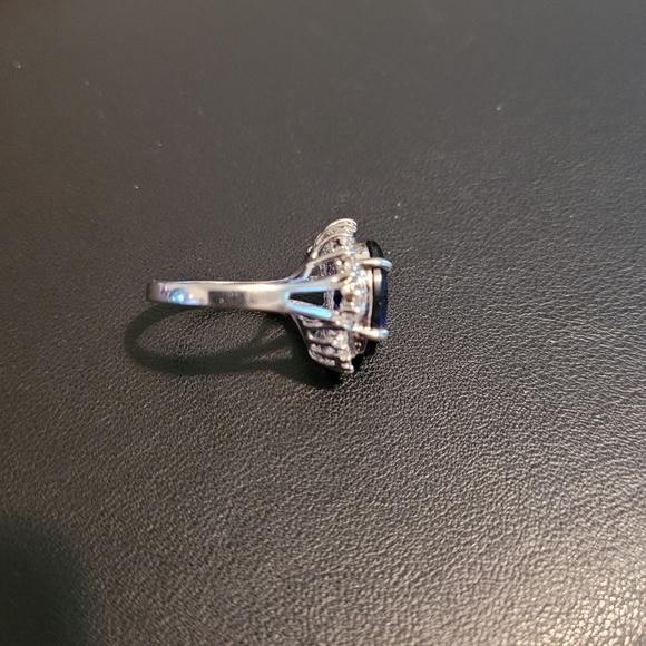 SOLD Princess Queen Royalty Diana Replica costume faux saphire diamond ring - Picture 4 of 7